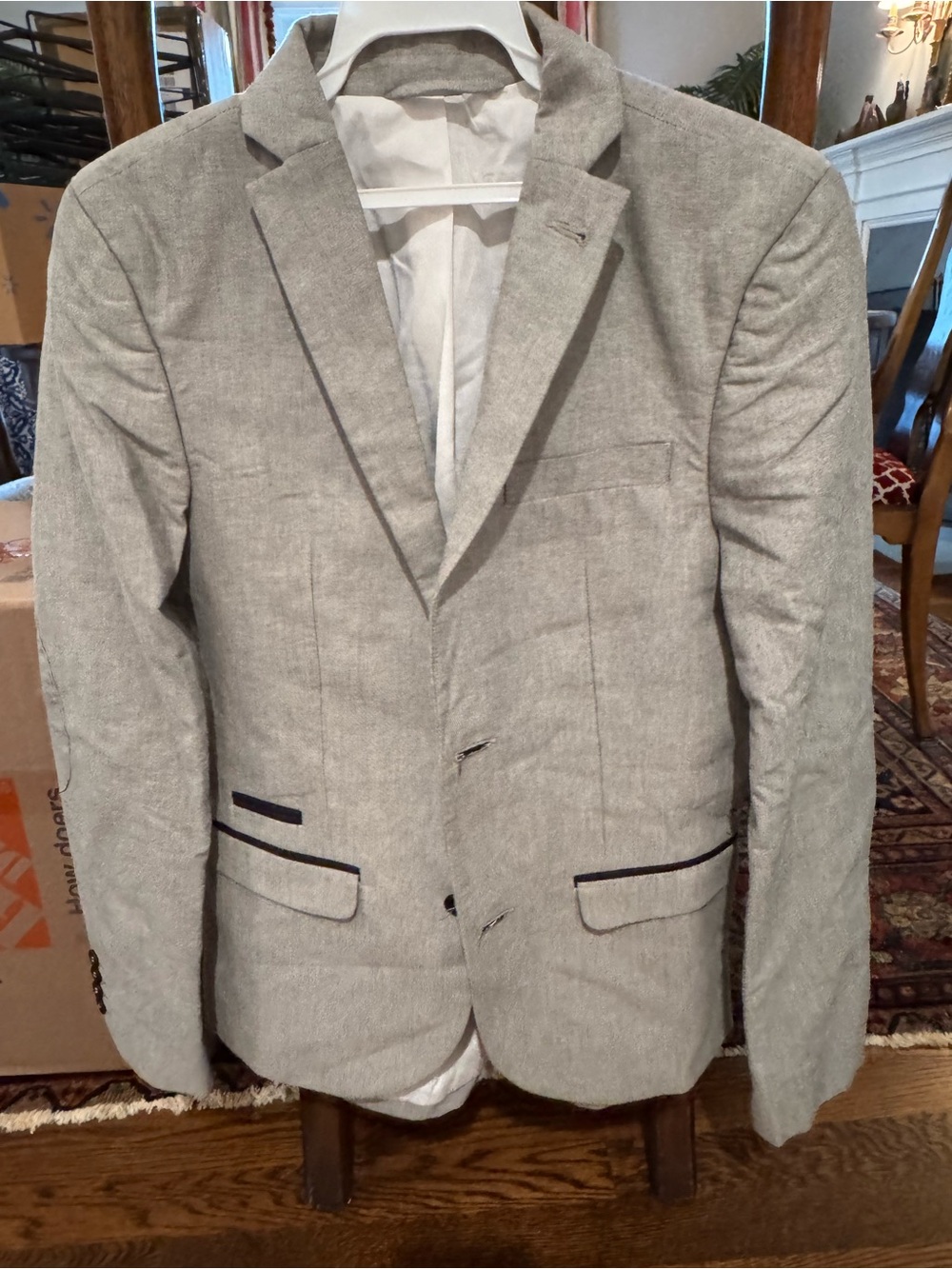 Topman Light Gray Linen-Blend Blazer with Dark Trim Accents